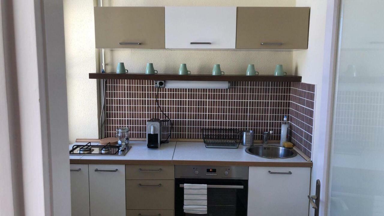 Palace - Belvarosi Apartman Eger Apartment Bagian luar foto